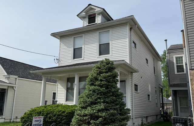 1002 Charles St photos photos