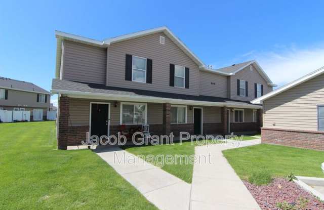 484 Raven Way photos photos