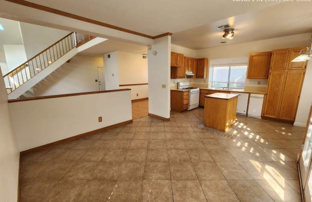 Rancho Cucamonga 3 bedroom Home Gallery 4