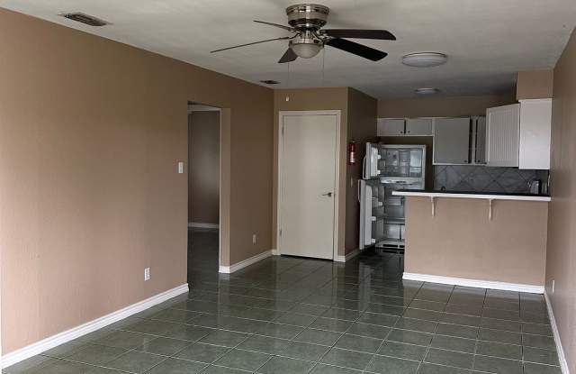 2917 North 32nd Street - 4 photos photos
