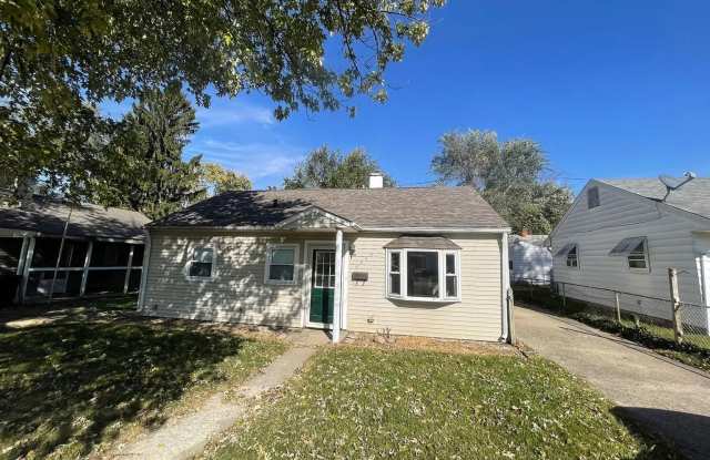 3-Bedroom Single Family Home with Spacious Backyard - Available August 1st! photos photos 3-Bedroom Single Family Home with Spacious Backyard - Available August 1st! photos photos