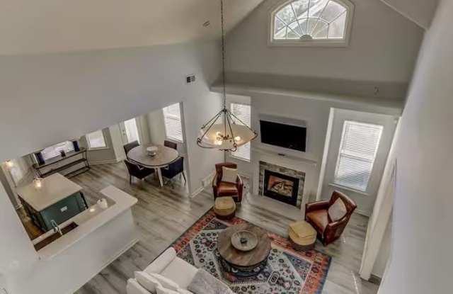 1244 ISLAND HARBOR Gallery 3