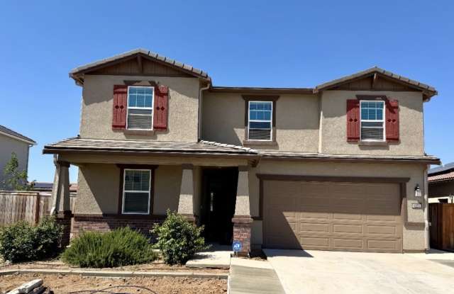 Charming Spacious 5BD/3BA Home in Desirable Neighborhood photos photos