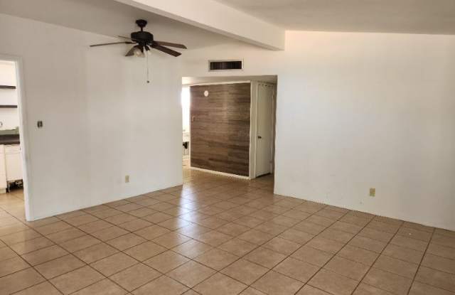 6917 E Rutgers Pl Gallery 4