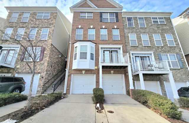 3418 CARRIAGE WALK Court unit: 9-A photos photos