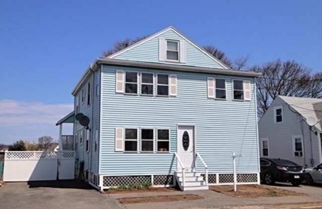 38 Ballard St unit: 2 photos photos