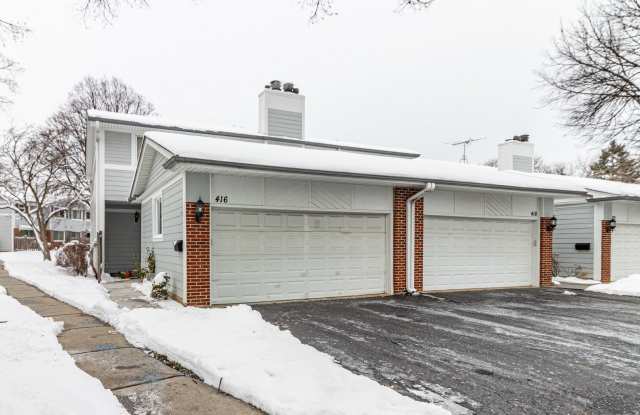 416 Swallow Lane - 416 Swallow Lane, Lake County, IL 60015