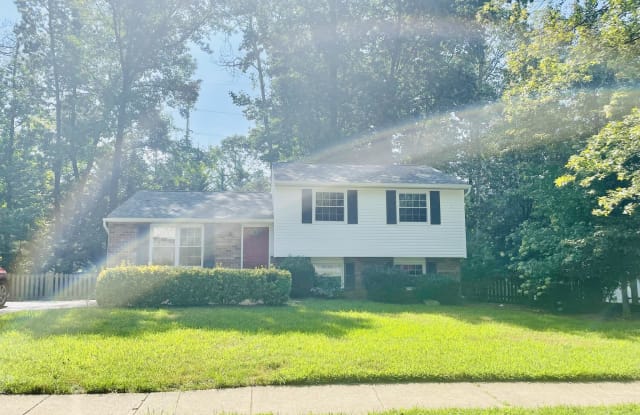 5645 MOUNT BURNSIDE WAY - 5645 Mount Burnside Way, Burke, VA 22015