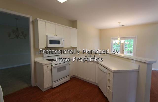 2580 Fairlawn Downs Gallery 4