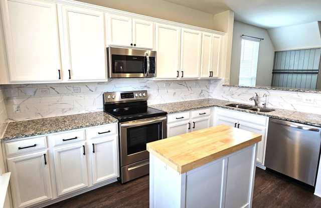 3162 WILD IRIS Gallery 3