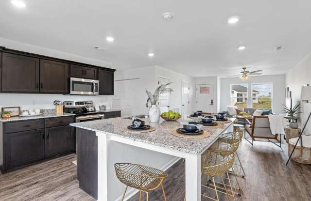 Now Preleasing: Columbia Crossing 4 bedroom! Gallery 1