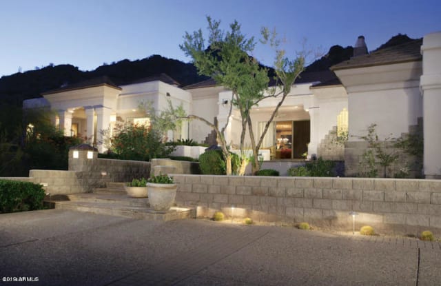 6625 N 31ST Place - 6625 North 31st Place, Phoenix, AZ 85016