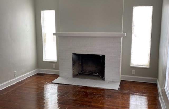 5051 Courville Gallery 2