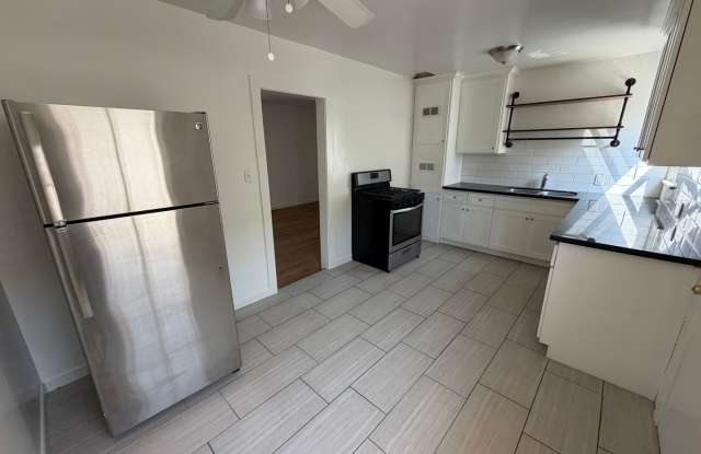 w4061 Gallery 2