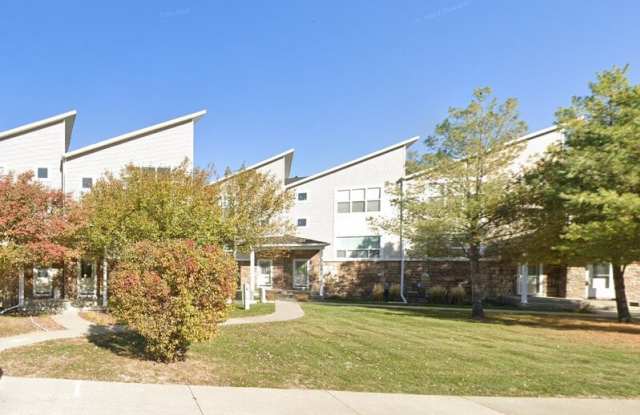 301 SE 11th St - 301 South 11th Street, Grimes, IA 50111