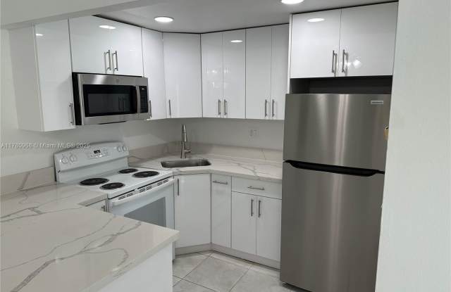 4715 NW 7th St photos photos