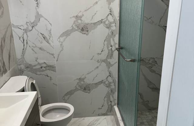 4909 North Darby Avenue photos photos