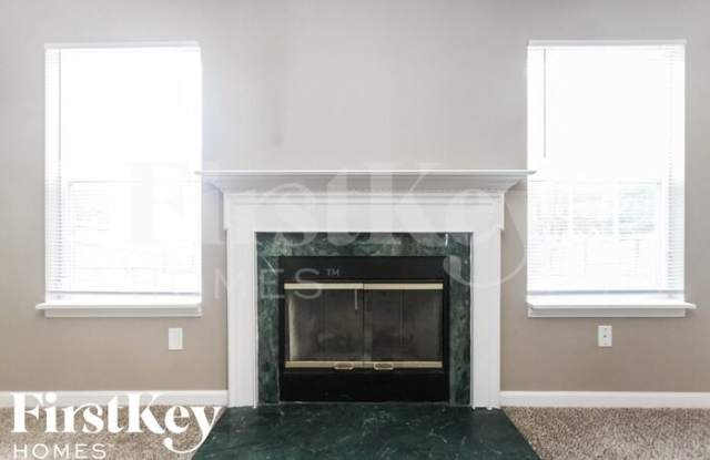 2132 Autumn Creek Drive Gallery 2
