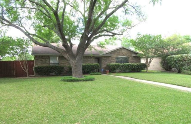 5737 Valley Mills Drive - 5737 Valley Mills Drive, Garland, TX 75043