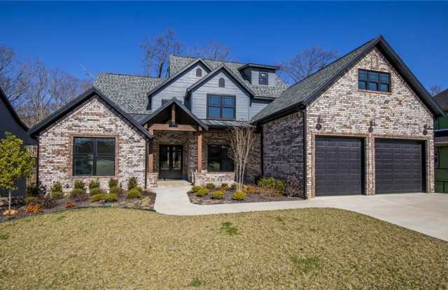 3220 Laurel  CIR - 3220 Laurel Cir, Centerton, AR 72719