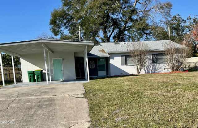 3020 Avon Lane photos photos