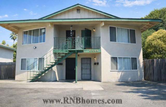 6049 Northcrest Unit 2 photos photos
