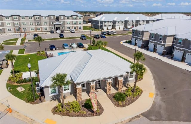 1360 DAVENPORT BLVD - 1360 Davenport Boulevard, Davenport, FL 33837