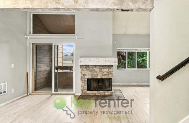**$500 MOVE-IN INCENTIVE** Freshly Renovated 1 Bedroom with All New Appliances Gallery 4