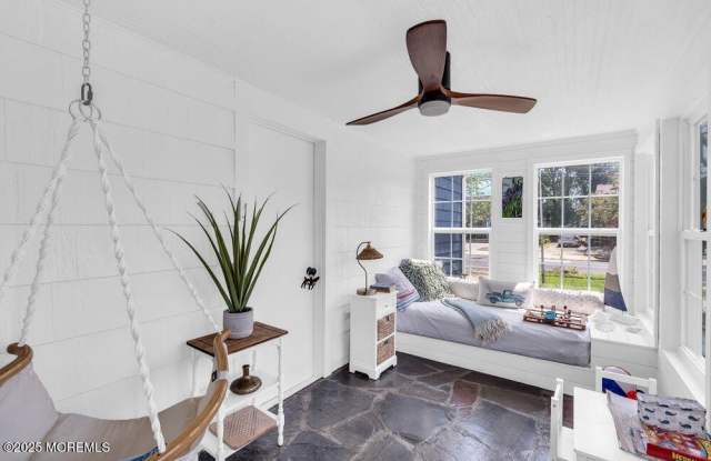 99 River Court Gallery 2