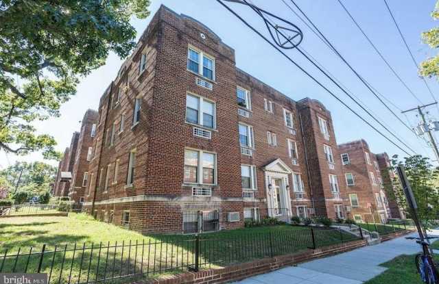 1404 TUCKERMAN Street NW unit: 303 photos photos
