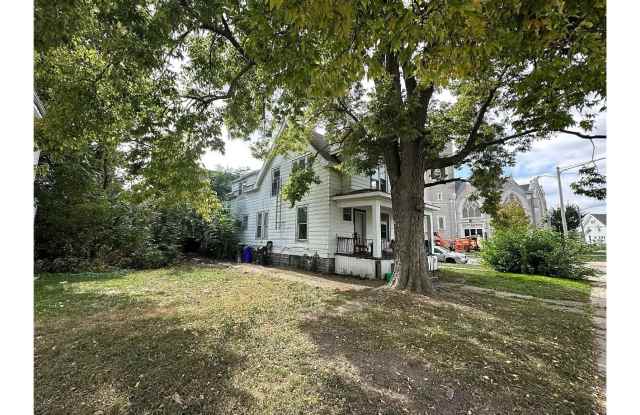 1401 Bever Avenue Southeast - 2 Gallery 4