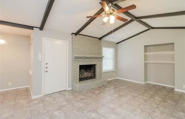 8561 Sweetwood Drive Gallery 2