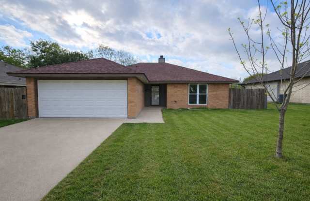 NEW IN MANAGEMENT - AVAILABLE NOW! photos photos