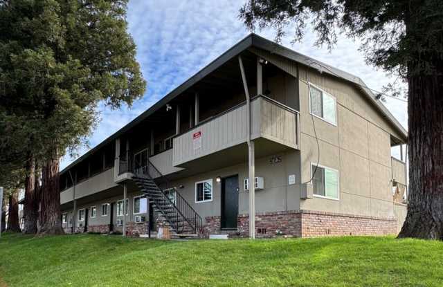 Move-In Special; Downstairs One Bedroom + Private Patio – Available Now! SEE VIDEO Gallery 1