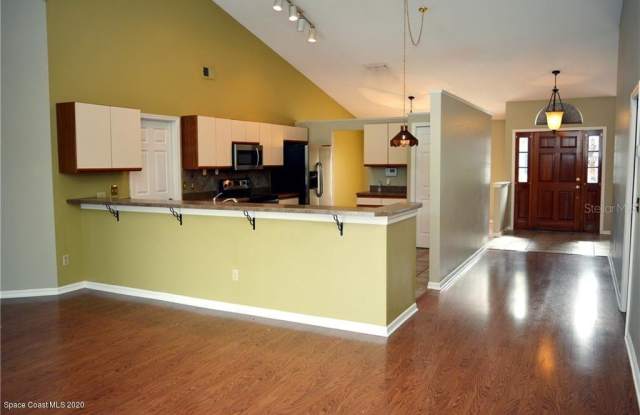 821 Laurelcrest Drive Gallery 4