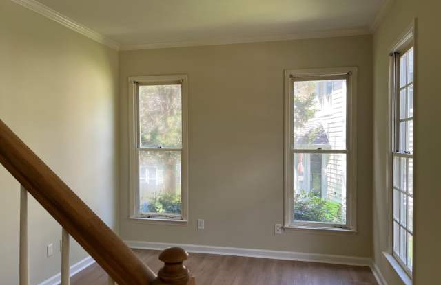 1409 Opal Court Gallery 2