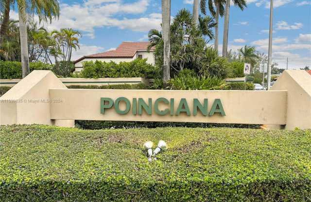8940 SW 5th St - 8940 Southwest 5th Street, Fountainebleau, FL 33174