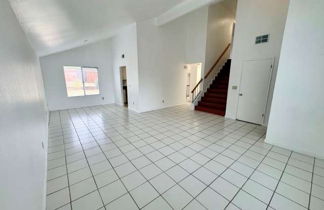 Beautiful 3 Bedroom, 2.5 Bath Home in Bay Point – Spacious & Convenient Location Gallery 3