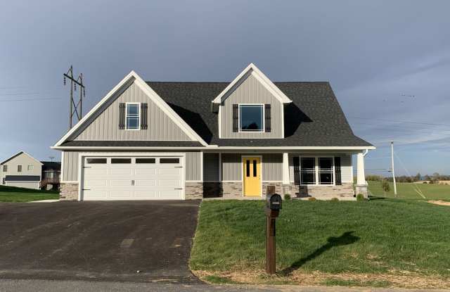 Gorgeous 3 bed, 2.5 bath single family home built in 2022 located in Timberland Estates!! photos photos