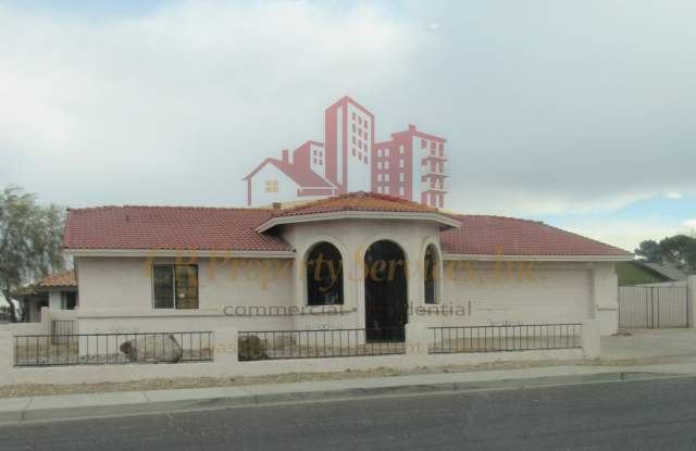 Charming 2 Bed, 2 Bath Home with Fireplace, New Flooring, Sunroom & RV Gate photos photos