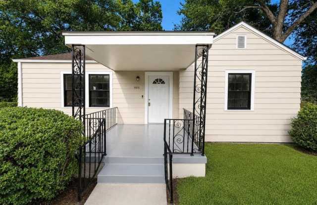 1105 PINEVIEW ROAD photos photos