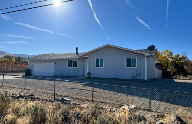 <b>Three Bedroom South Reno Home<br><br> Gallery 3