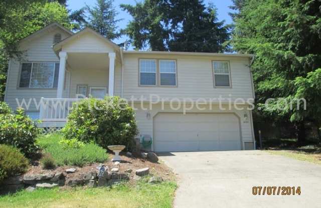 2844 Fir Crest Drive Southeast - 2844 Fir Crest Drive Southeast, Parkwood, WA 98366