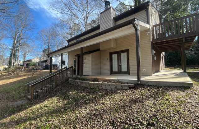 2/1 Available For Move In Now! - 316 Fairmont Drive, Gantt, SC 29605