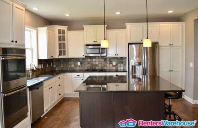 5628 166th St W - 5628 166th Street West, Lakeville, MN 55044