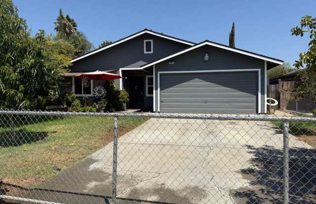 Charming home coming soon, pet friendly! - 15910 Giotta Avenue, Ivanhoe, CA 93235