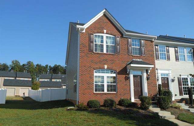 6420 Hasley Woods Drive Gallery 3