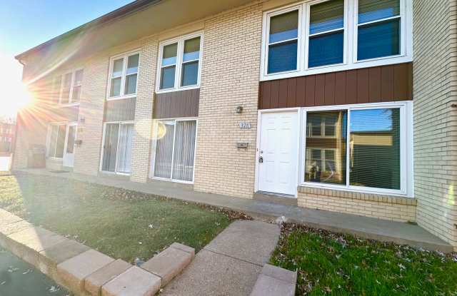 306 Forder Rd - 306 Forder Road, Oakville, MO 63129