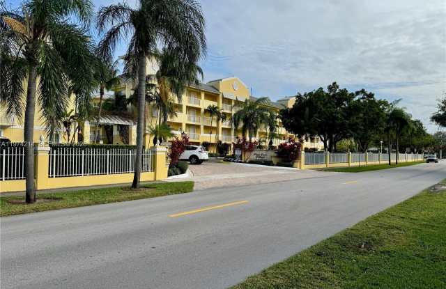 151 NE 16th Ave photos photos