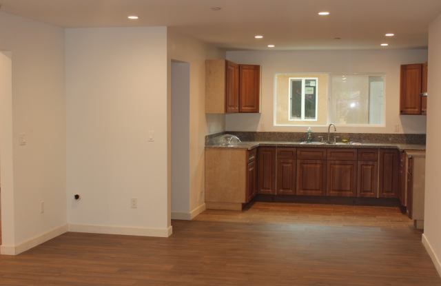 14308 Osborne St -2 photos photos
